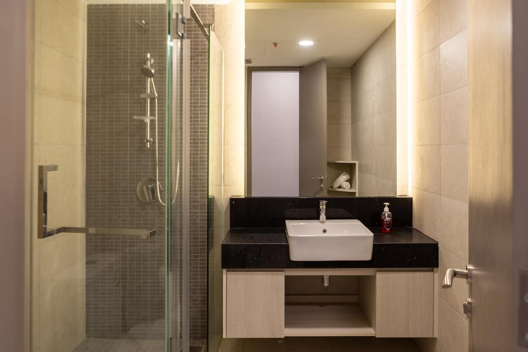 Societe Hartamas Aparthotel Kuala Lumpur Exterior photo