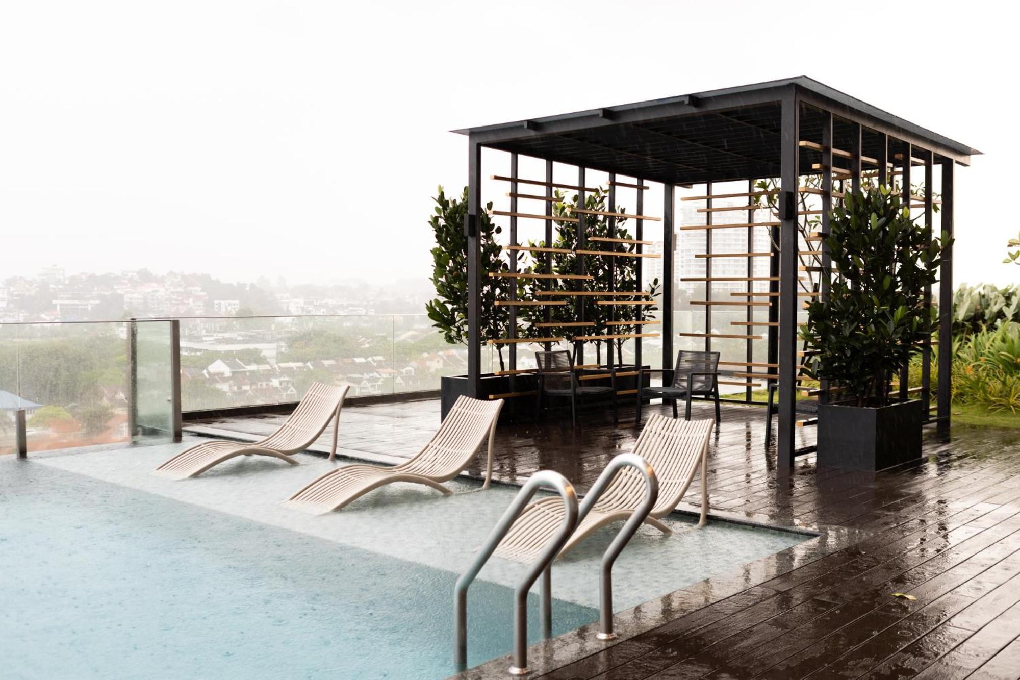 Societe Hartamas Aparthotel Kuala Lumpur Exterior photo
