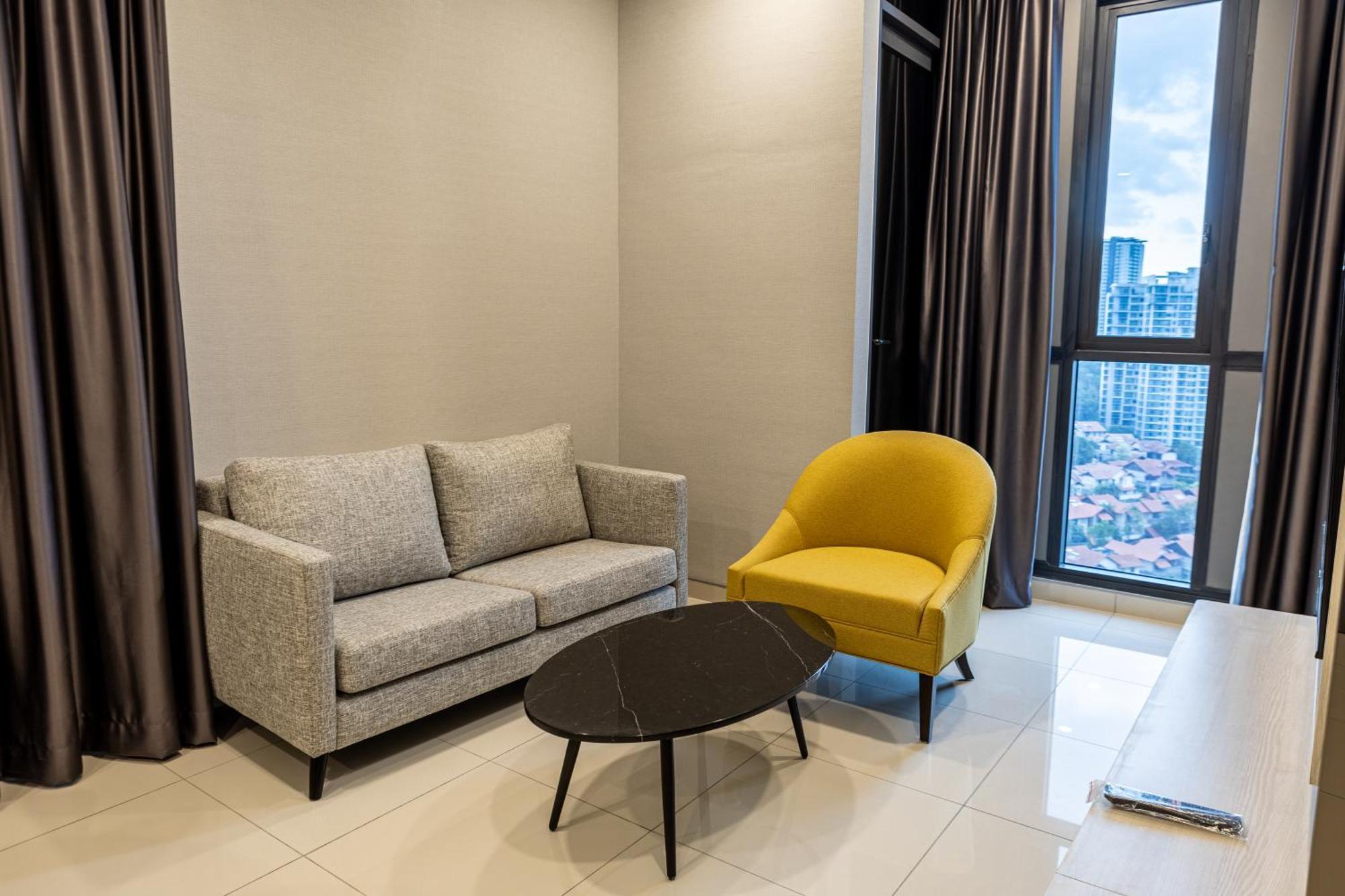 Societe Hartamas Aparthotel Kuala Lumpur Exterior photo